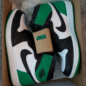 Nike Black and White Sneakers